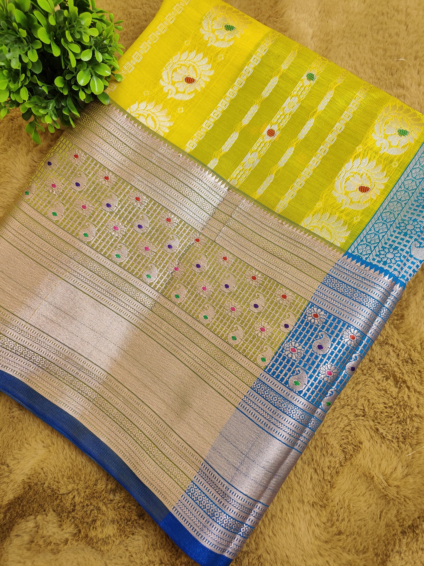 Kalanjali Meena-Yellow Colour Chiniya Silk Banarasi Saree