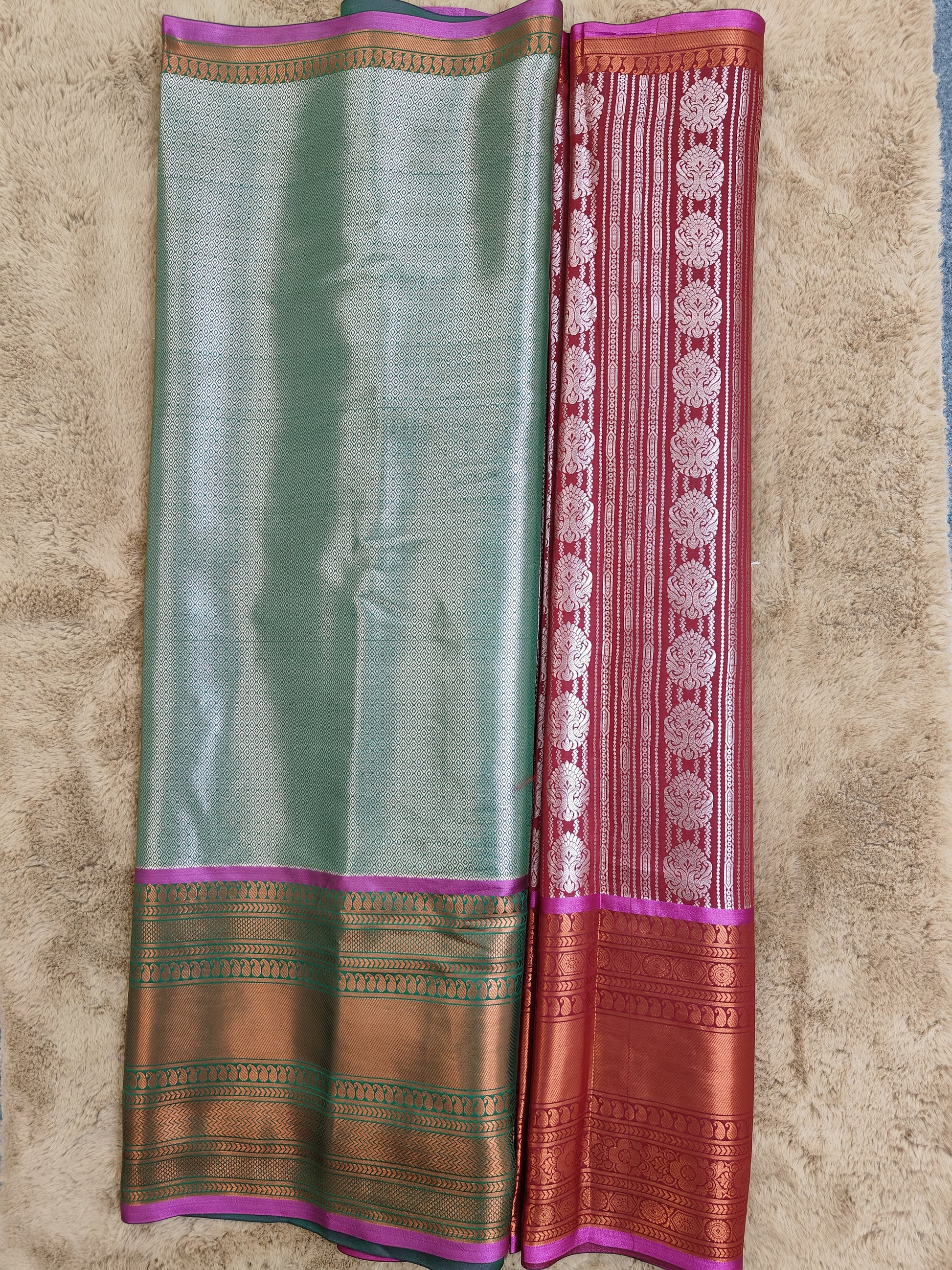 Kalanjali_Ambose-Maroon_Colour_Chiniya_Silk_Banarasi_Saree_Blouse
