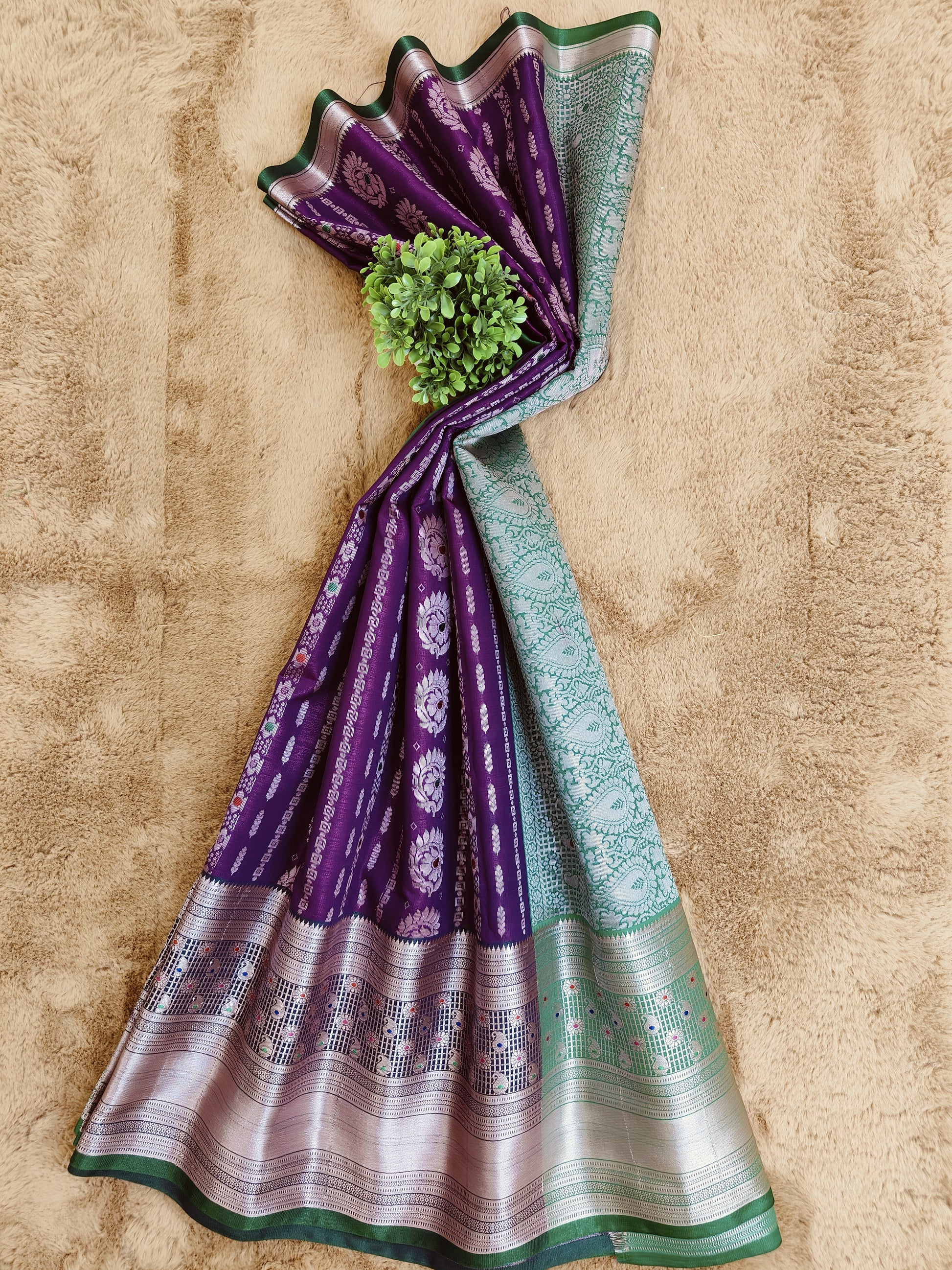 Kalanjali Meena-Grape Purple Colour Chiniya Silk Banarasi Saree 2