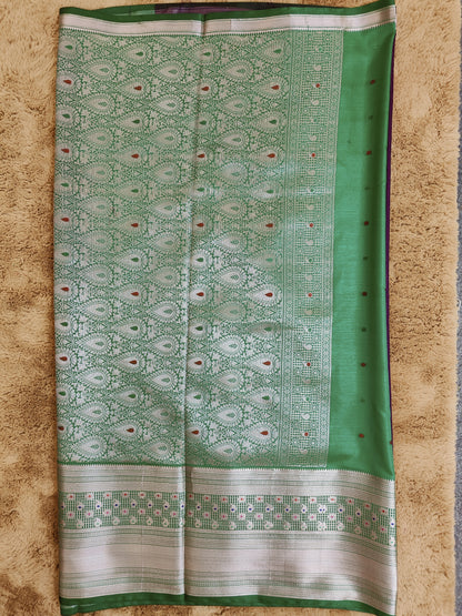 Kalanjali Meena-Grape Purple Colour Chiniya Silk Banarasi Saree Pallu