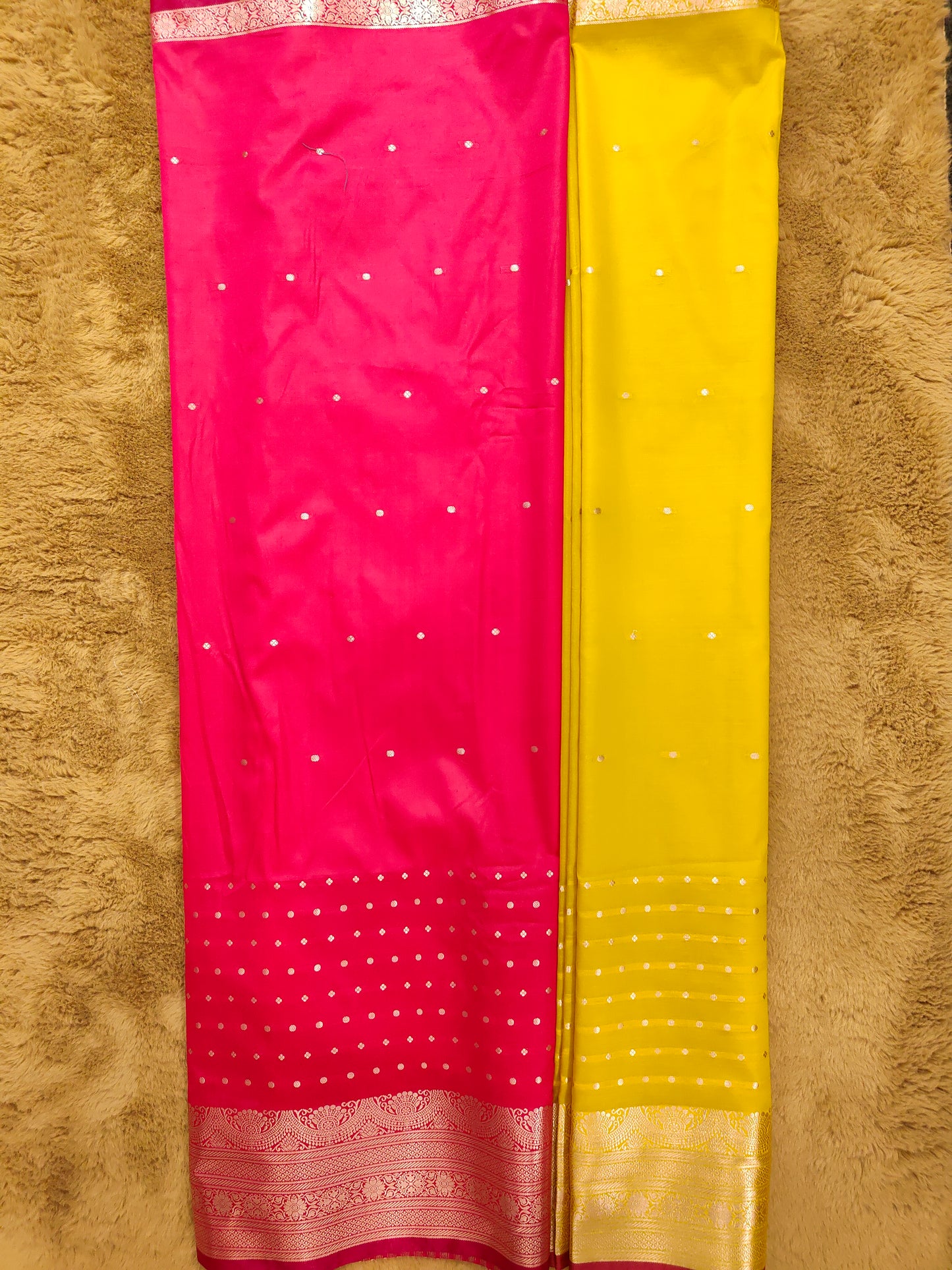 Naman Booti-Yellow Colour Soft Silk Banarasi Saree Blouse